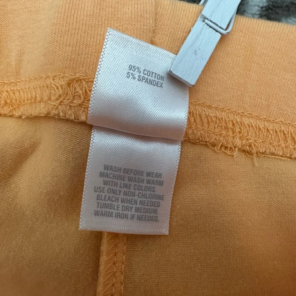 NWOT Carter’s Basic Legging in Peachy Orange Size 3T Toddler Girl